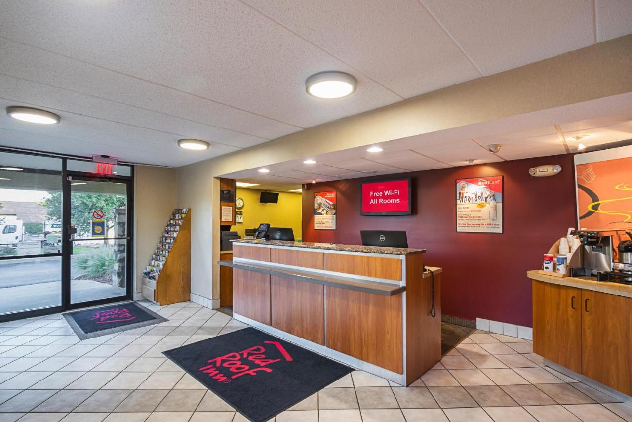 Red Roof Inn Indianapolis North - College Park Екстериор снимка