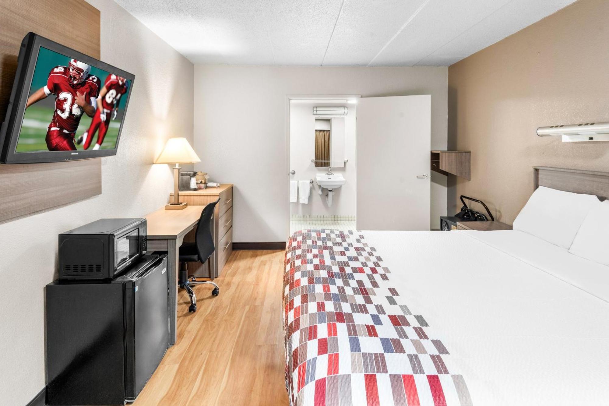 Red Roof Inn Indianapolis North - College Park Екстериор снимка